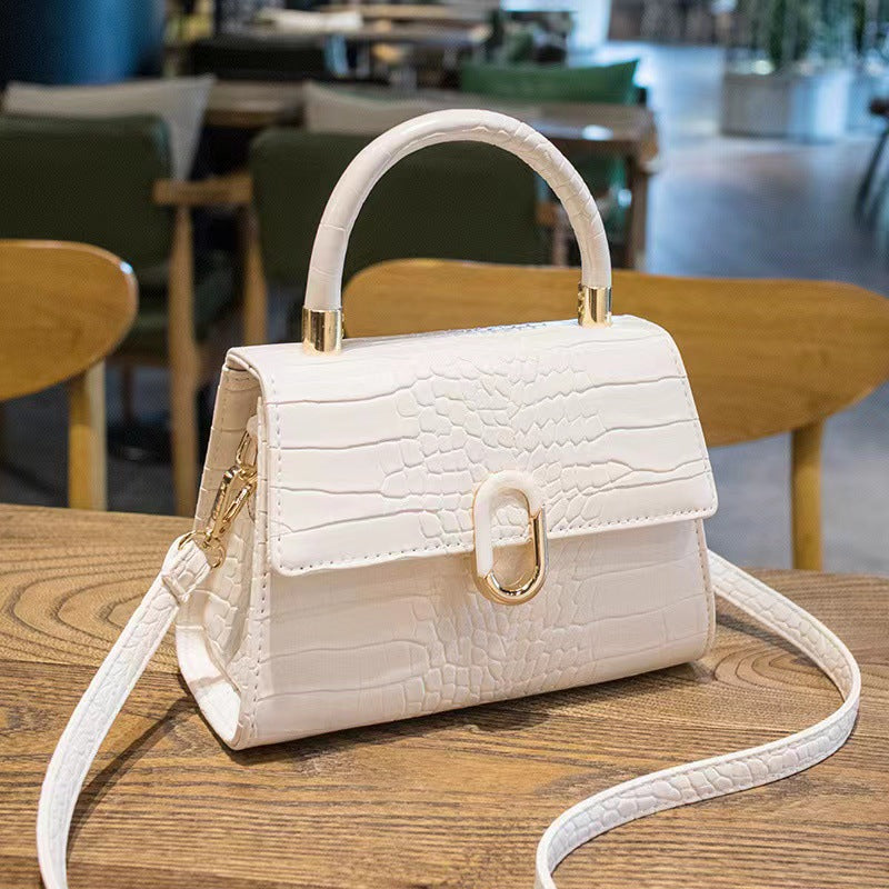 2025 new handbag with female crocodile pattern, niche and versatile handbag, crossbody bag, high-end texture, Kelly bag, small square bag